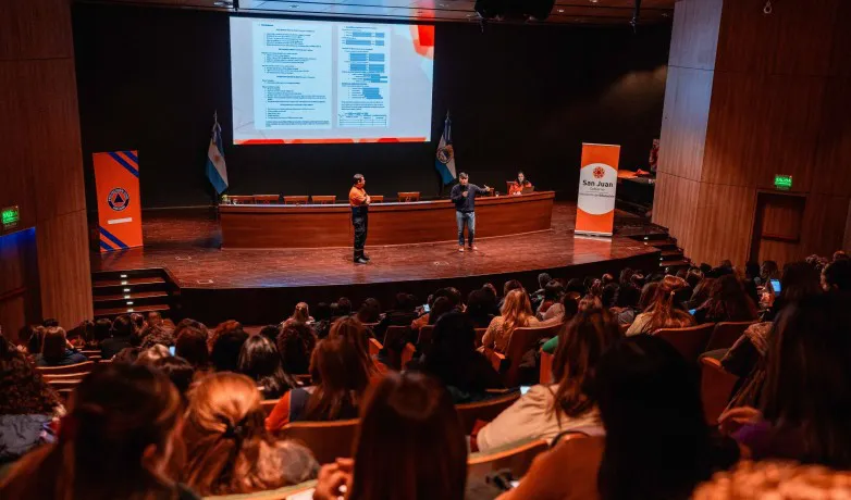 45a2599e67cead01978c434c9553e3b3_L